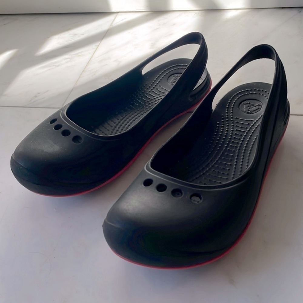 Women's Black and Red Slip-On Sling Back Crocs.